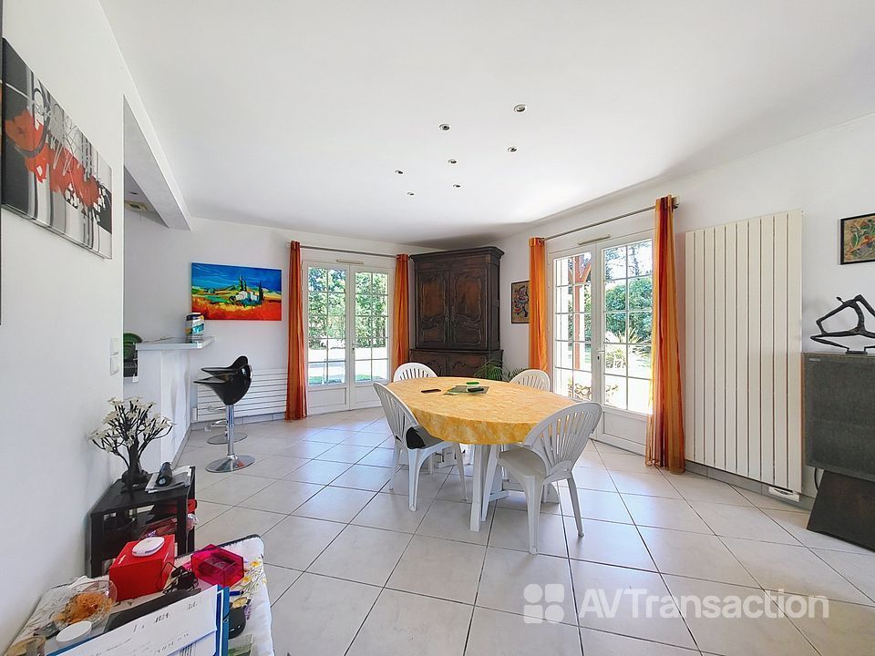 Maison landaise 189 m² et son splendide parc de 6000m² 