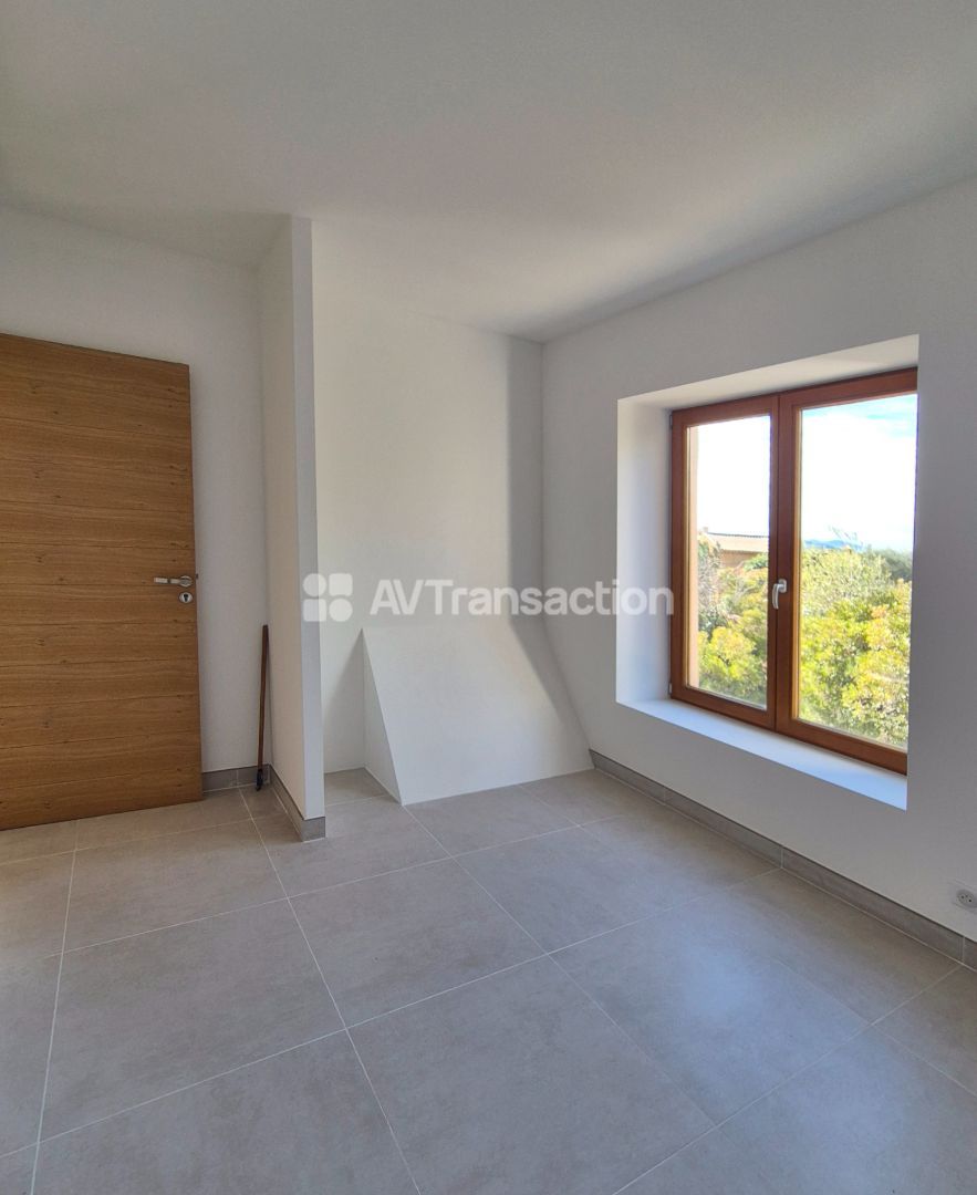 Maison à vendre  - 4 pièce(s) - 116m2 - Les Arcs (83460)