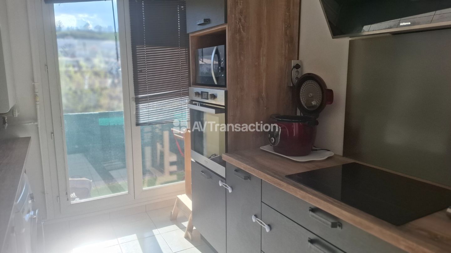 Appartement à vendre  - 3 pièce(s) - 86m2 - Saint-étienne (42100)