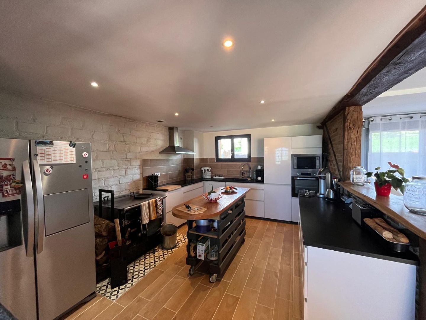 Maison à vendre  - 8 pièce(s) - 253m2 - Châtillon-sur-chalaronne (01400)