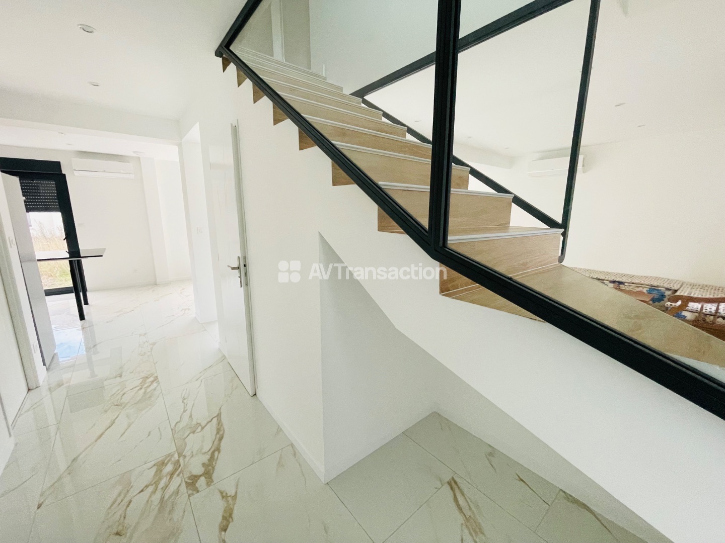 Maison à vendre  - 6 pièce(s) - 144.84m2 - Ingré (45140)