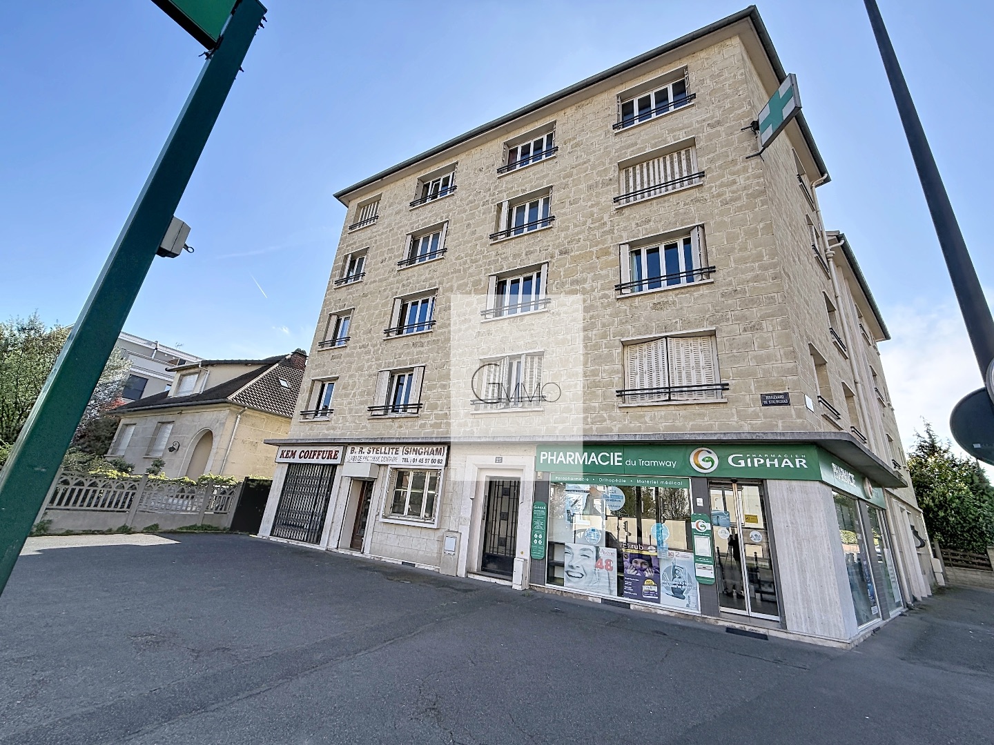 Local loué – Thiais T9 – 6,73 %