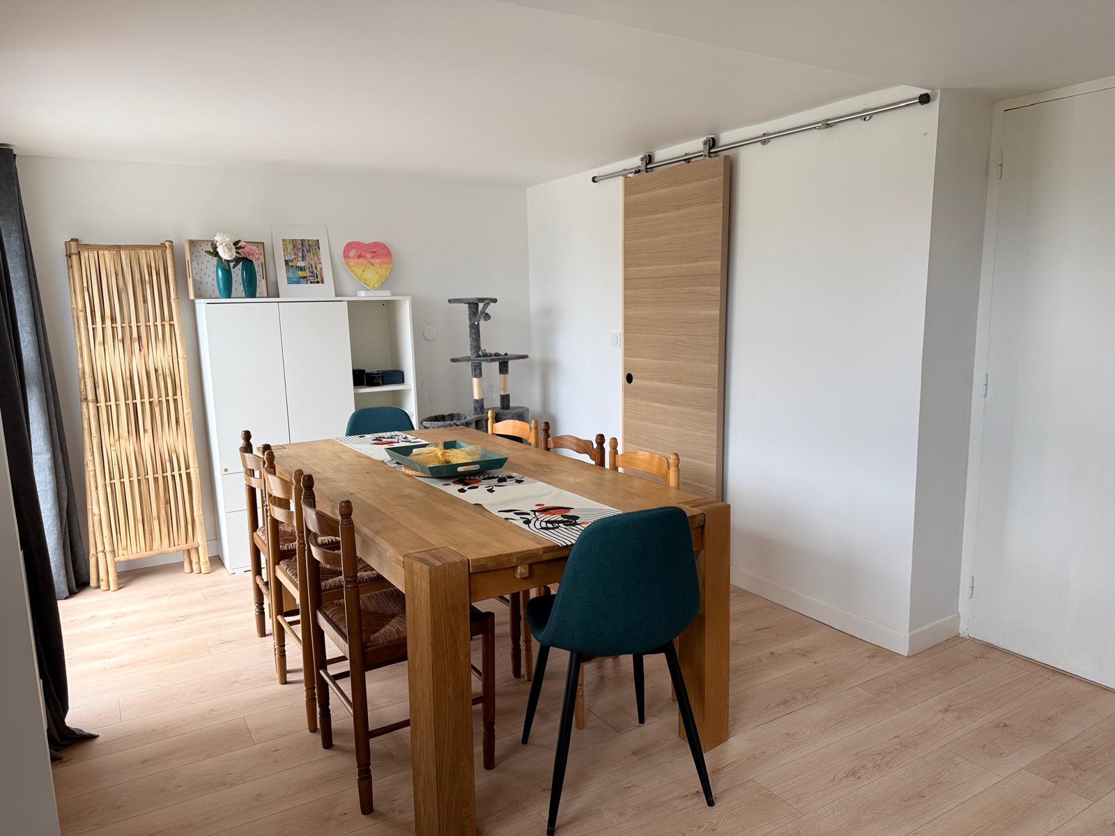  Maison quartier St-Michel sur 3 niveaux 