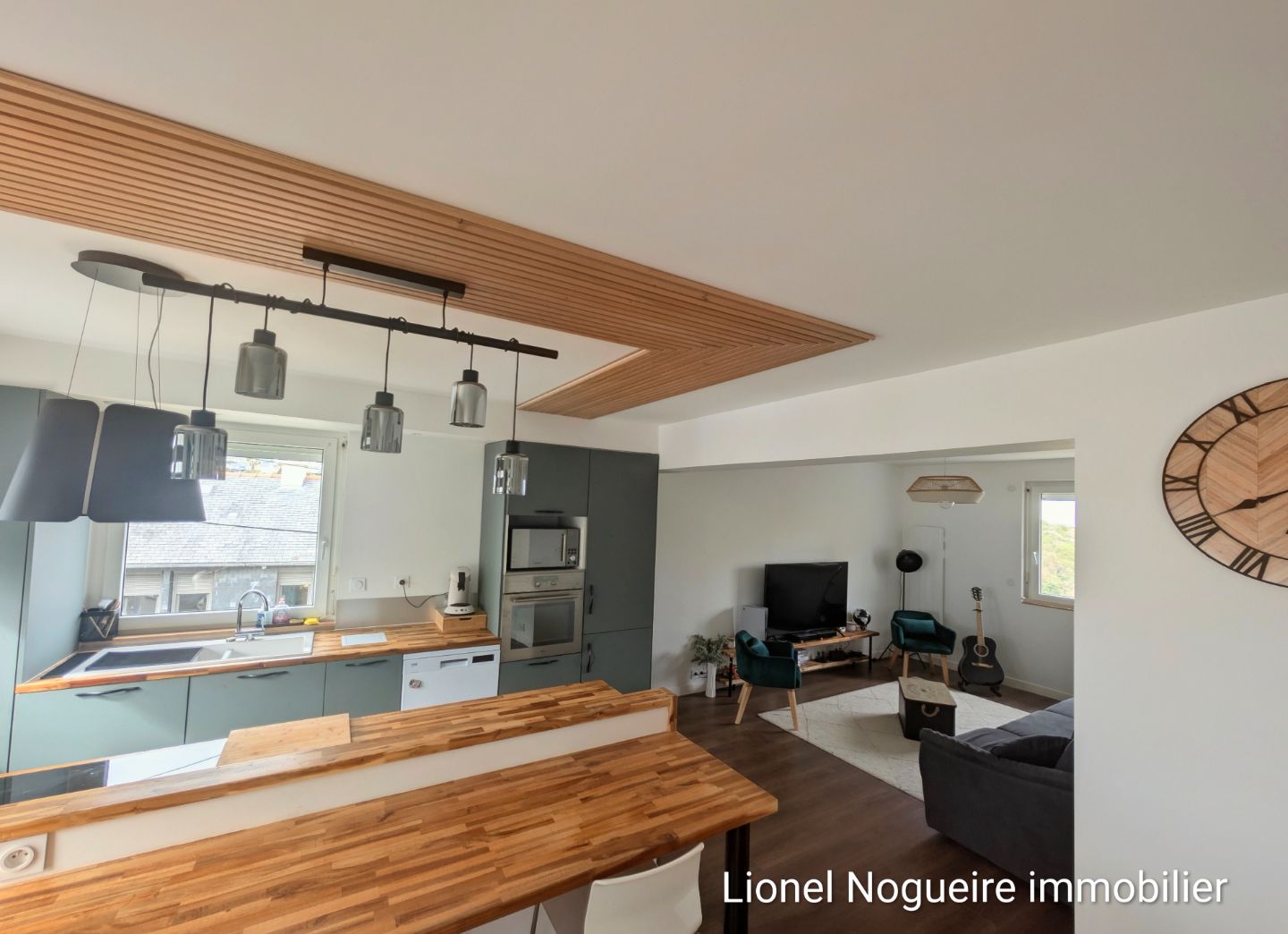  Maison quartier St-Michel sur 3 niveaux 