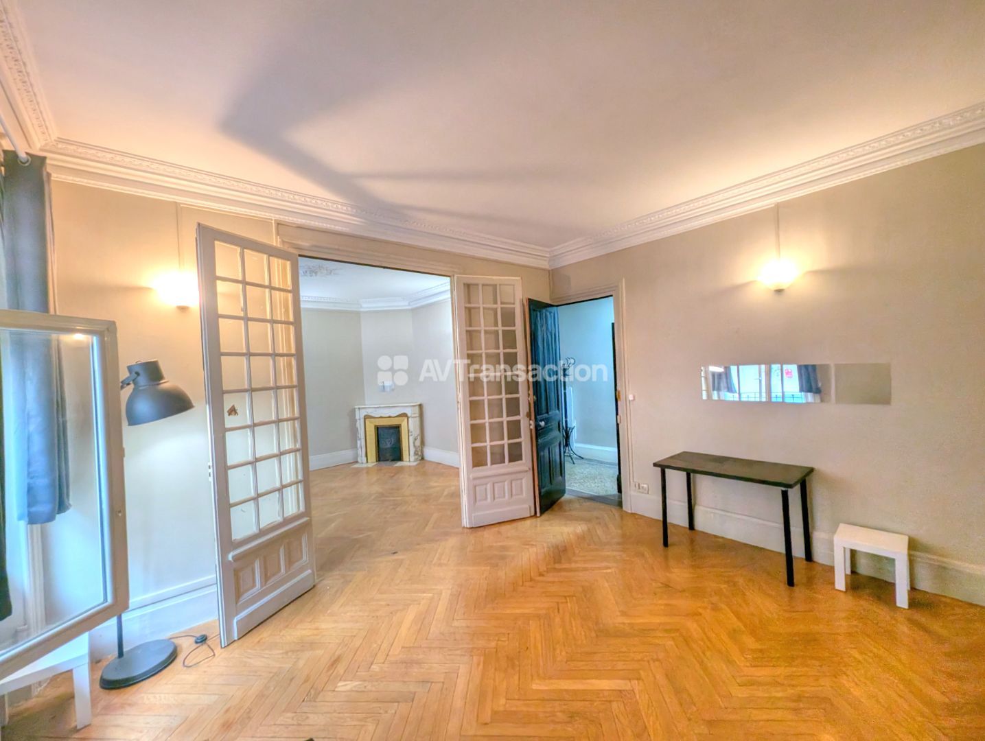  P3 78 m2 immeuble de prestige profession liberale acceptee
