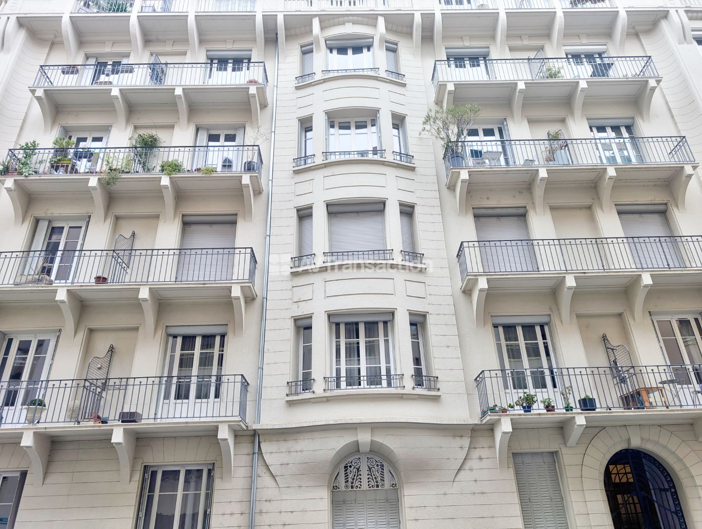  P3 78 m2 immeuble de prestige profession liberale acceptee