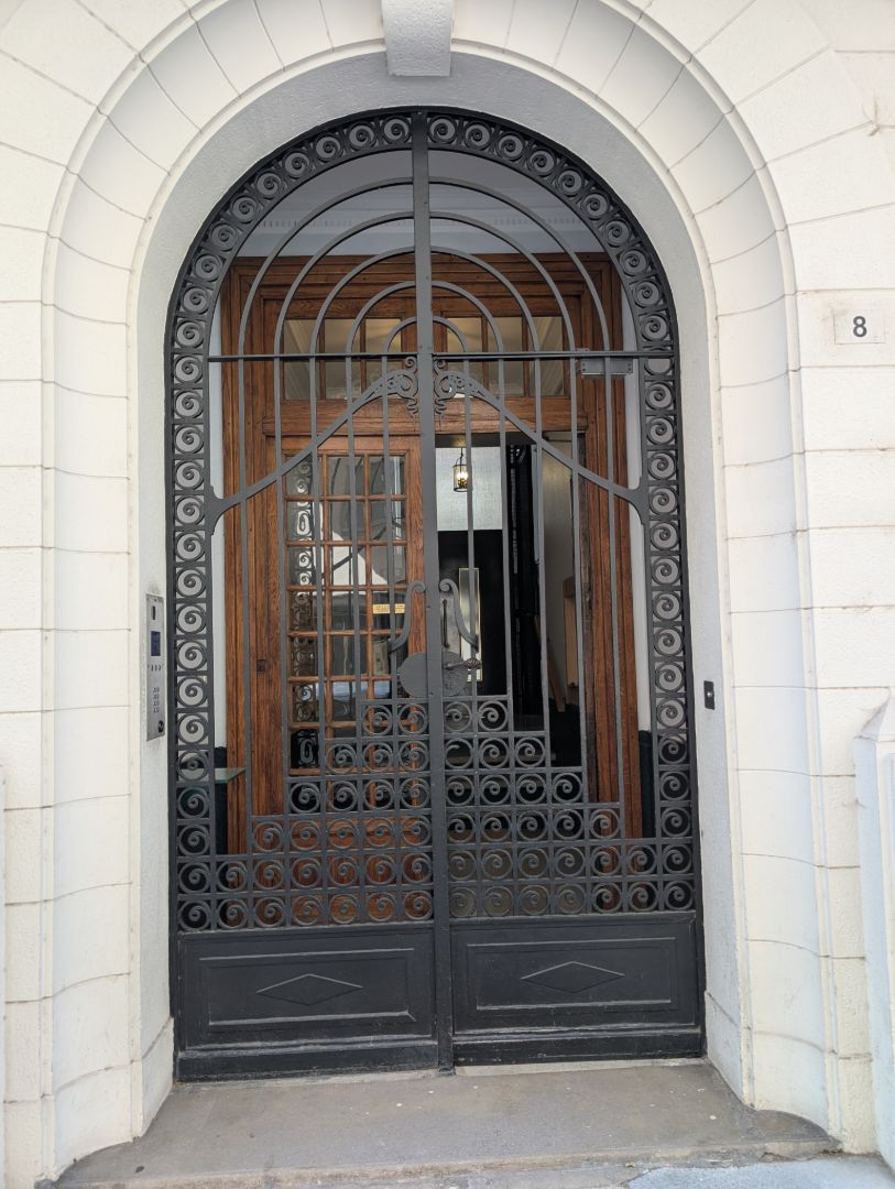  P3 78 m2 immeuble de prestige profession liberale acceptee