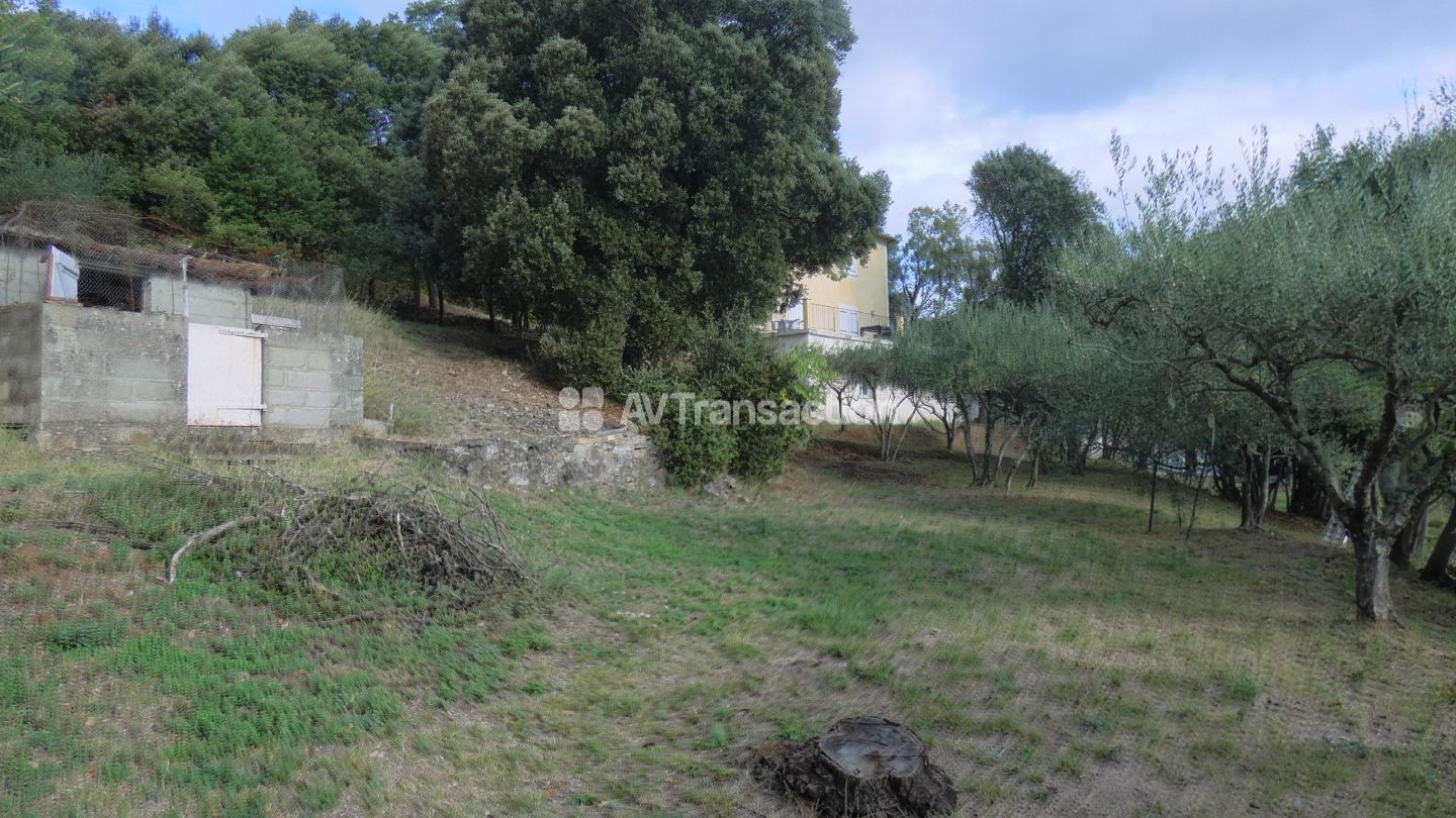 Terrain constructible à vendre  - 1225m2 - Monoblet (30170)