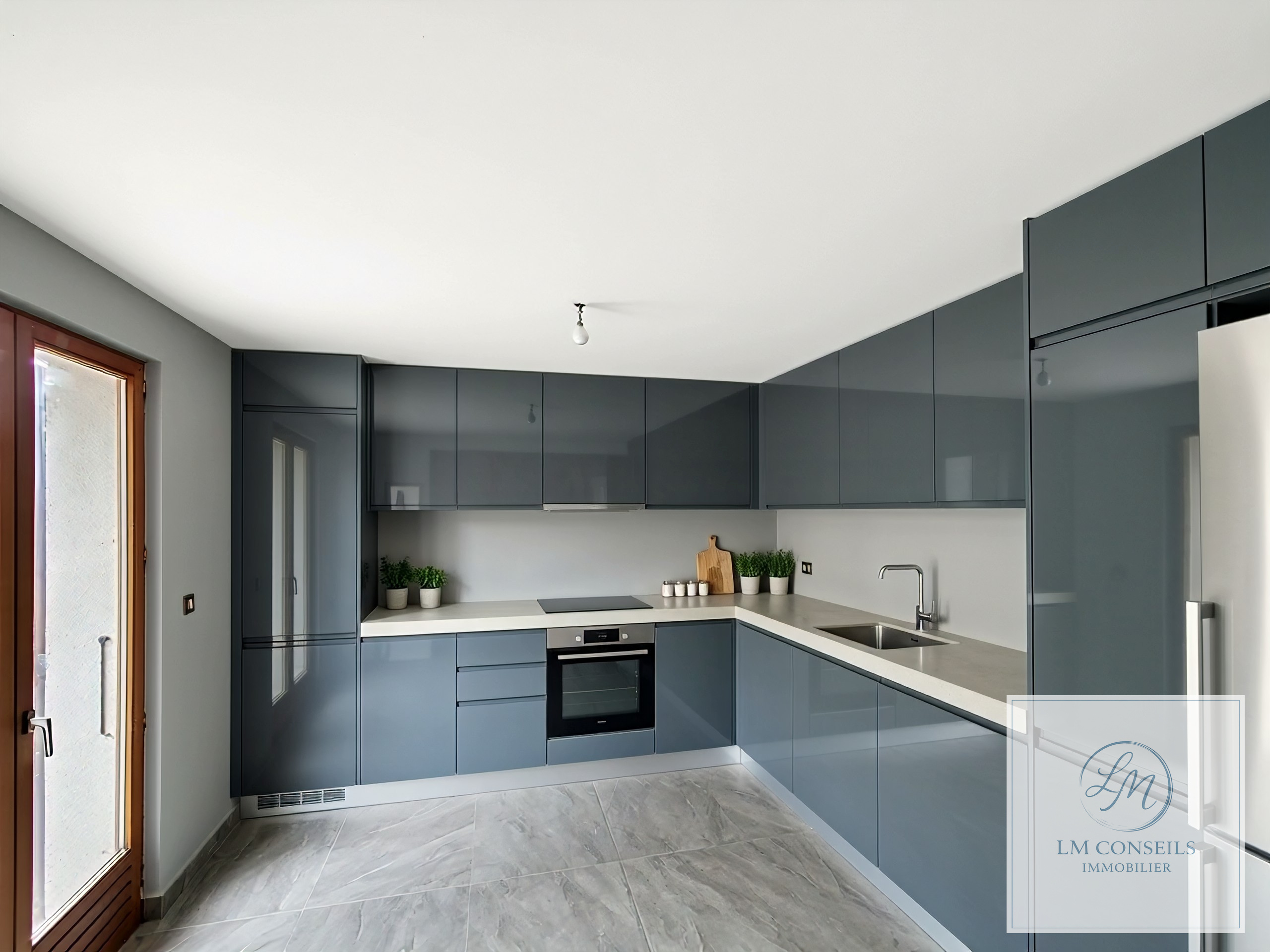 MAISON FAMILIALE A RENOVER - Faulx