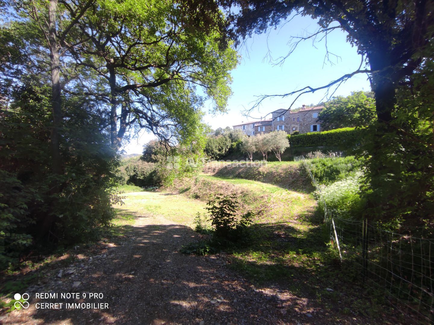 Terrain constructible à vendre  - 1470m2 - Pailhès (30170)