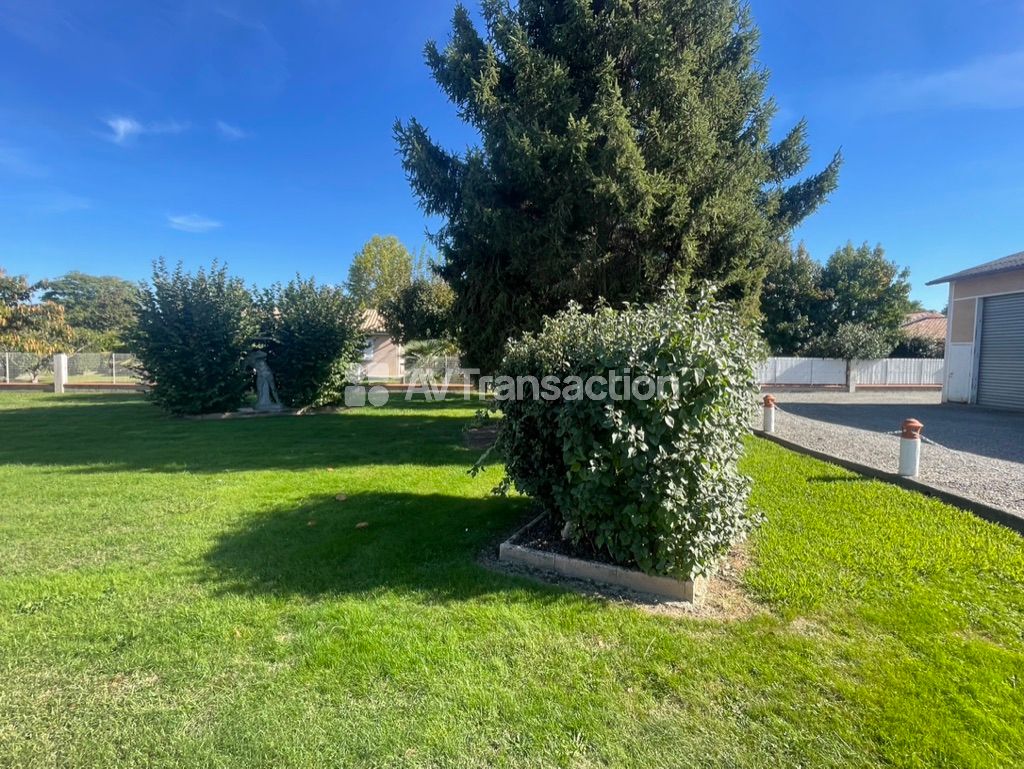 Terrain à vendre  - 703m2 - Seysses (31600)