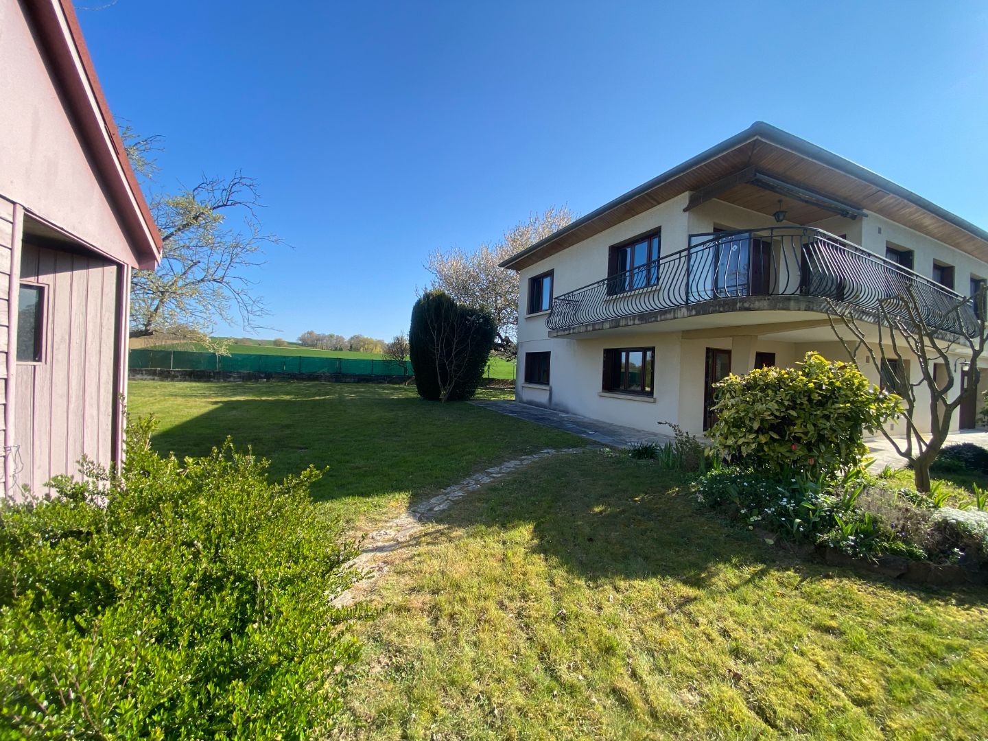 Maison à vendre  - 5 pièce(s) - 143m2 - Genas (69740)