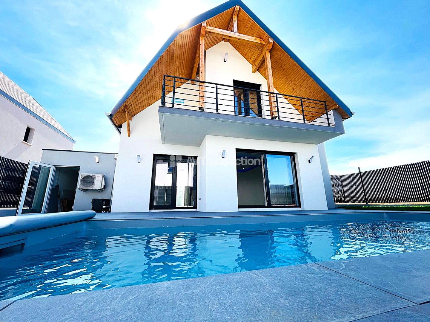 MAISON NORDHOUSE