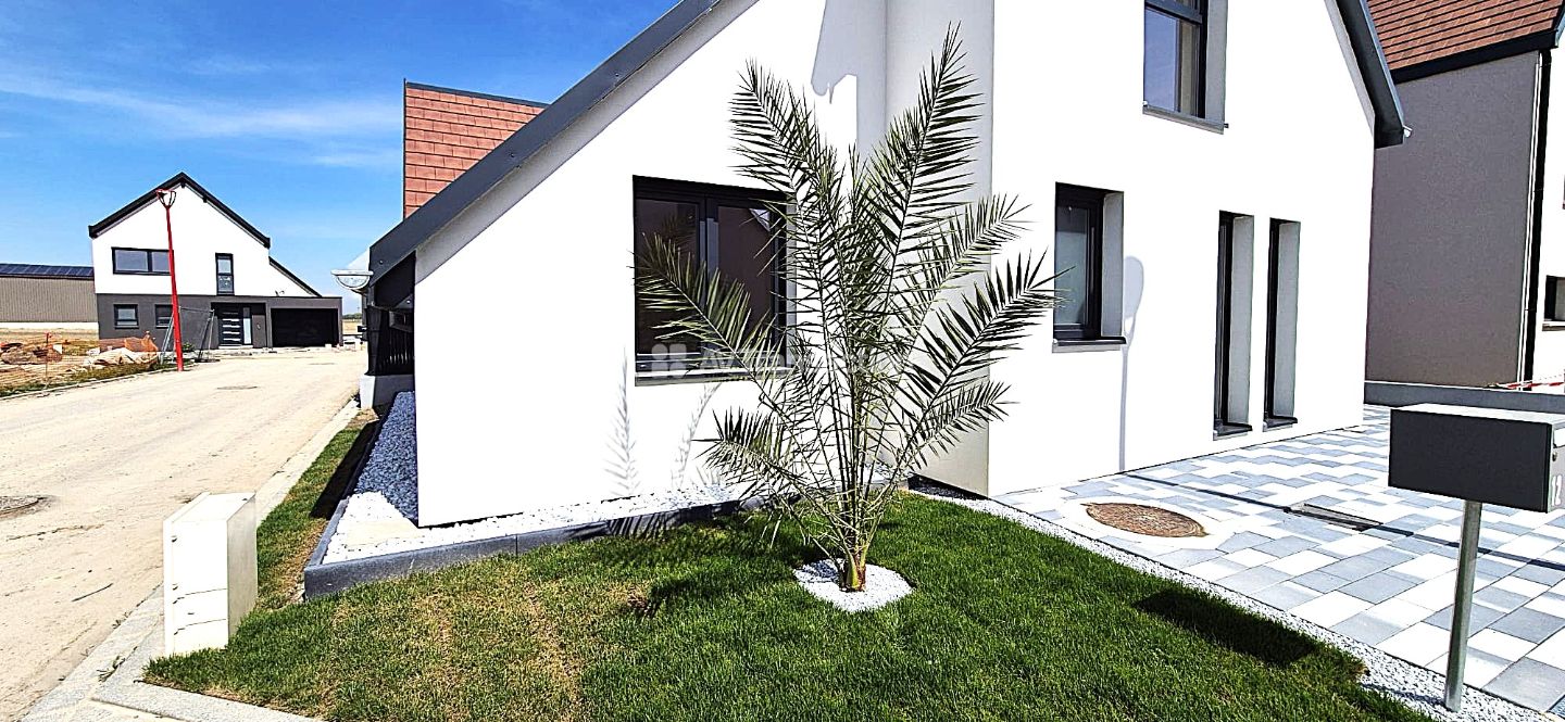 MAISON NORDHOUSE