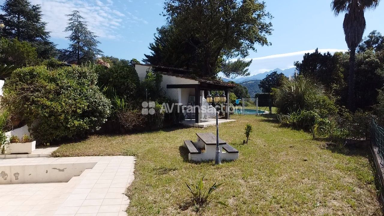 Maison mitoyenne à vendre  - 4 pièce(s) - 137.46m2 - Bastelicaccia (20129)