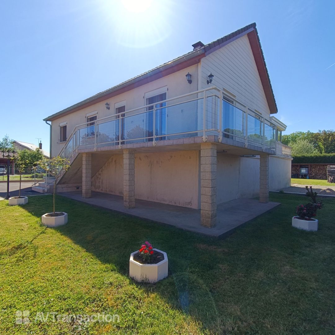 Maison à vendre  - 4 pièce(s) - 99m2 - Gray (70100)