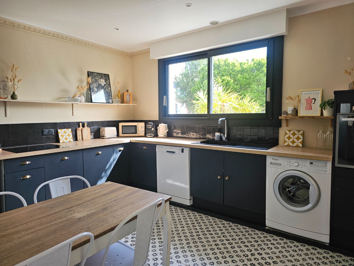 Maison à vendre  - 7 pièce(s) - 184.22m2 - Saint-gilles-croix-de-vie (85800)