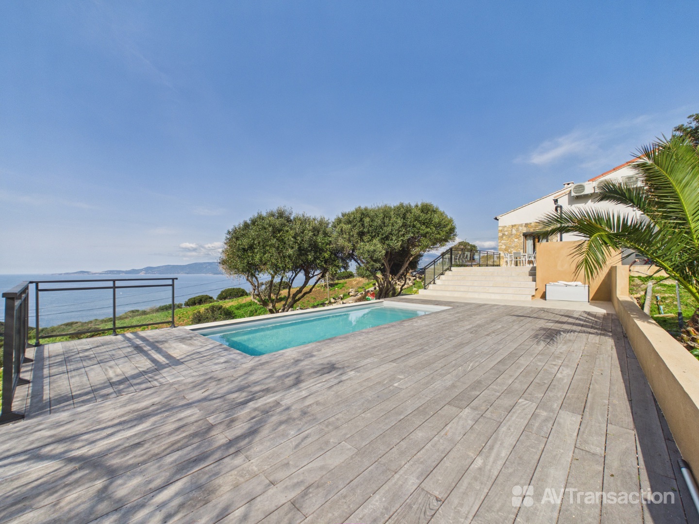 Maison à vendre  - 6 pièce(s) - 265m2 - Pevani (20111)