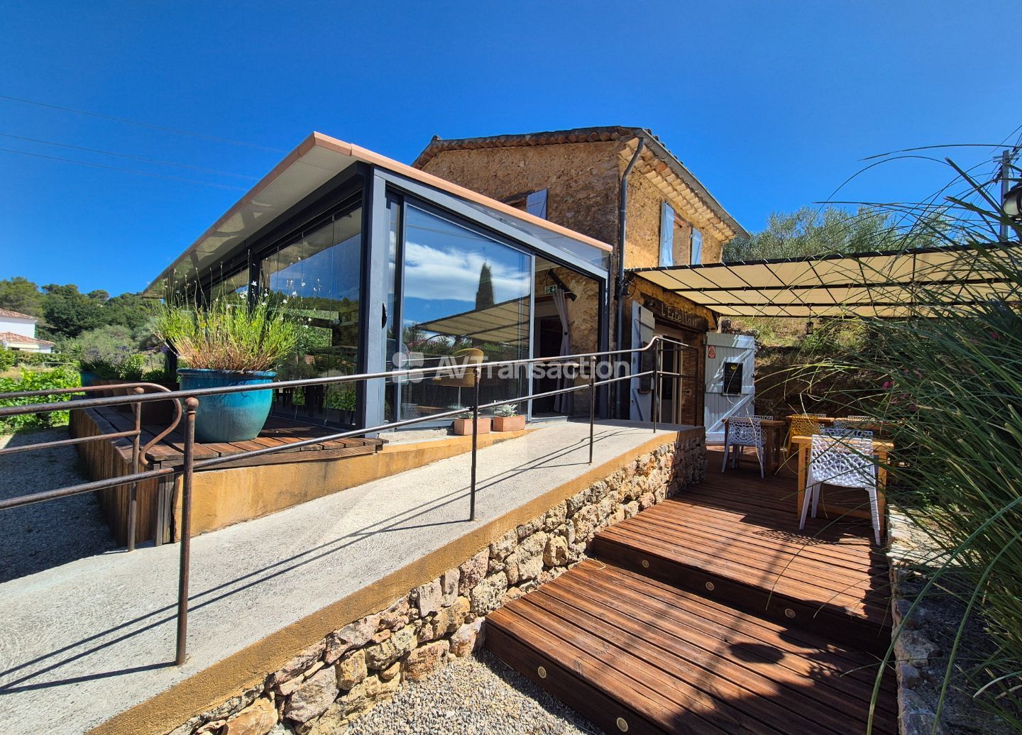 Restaurant à vendre  - 3 pièce(s) - 91m2 - Lorgues (83510)