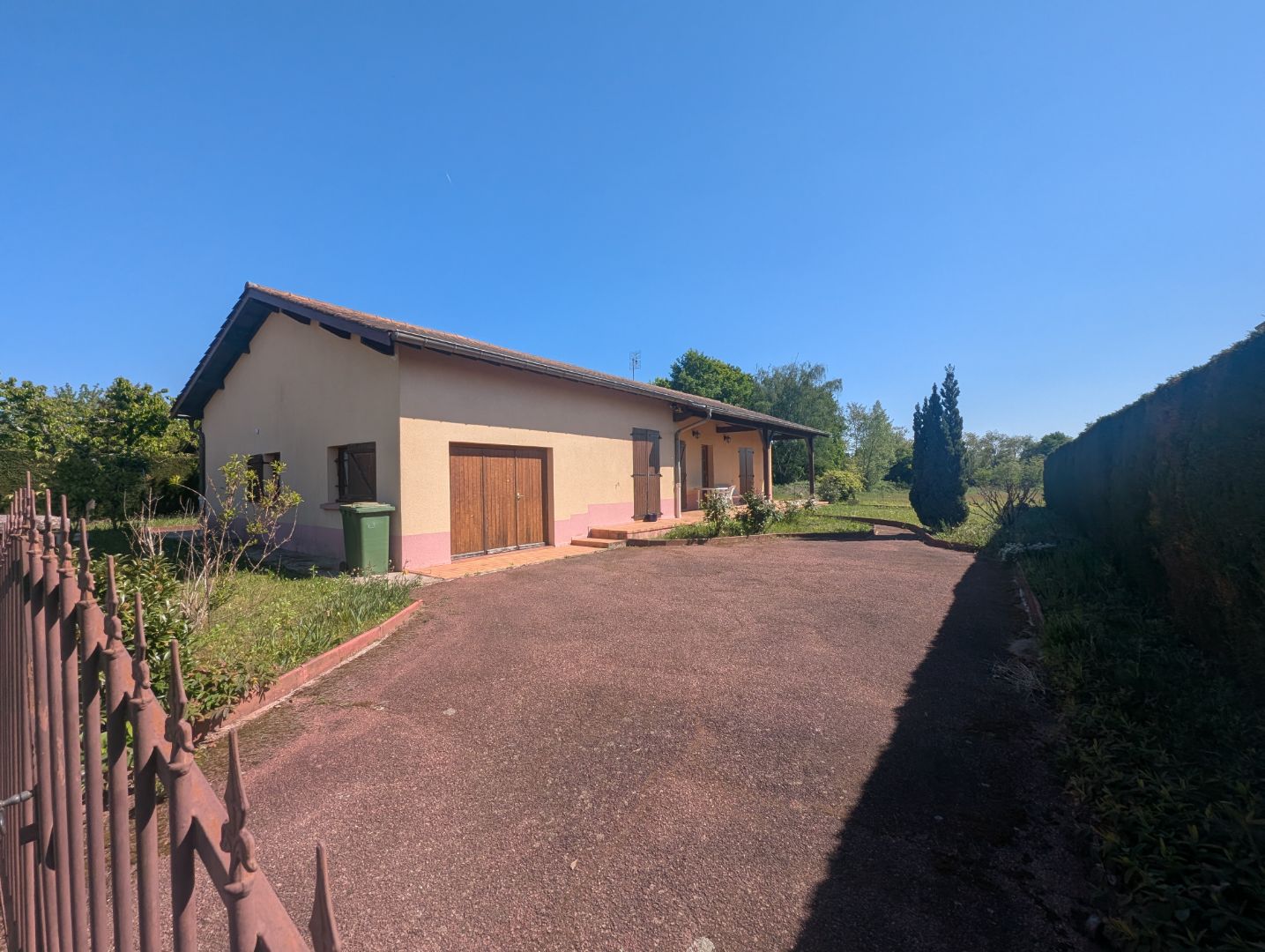 Maison de 101 m2 3 chambres sur 800 m2 de terrain