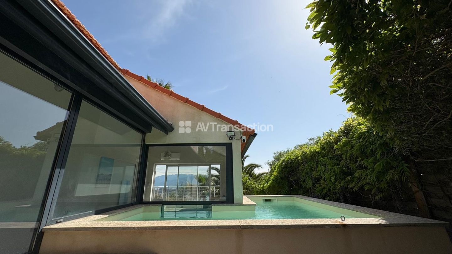 Maison à vendre  - 5 pièce(s) - 120m2 - Ajaccio (20000)