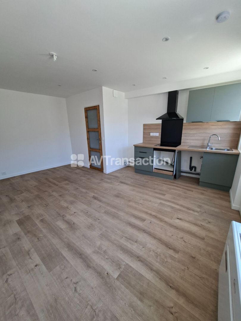 Studio à vendre  - 1 pièce(s) - 23m2 - Darnétal (76160)