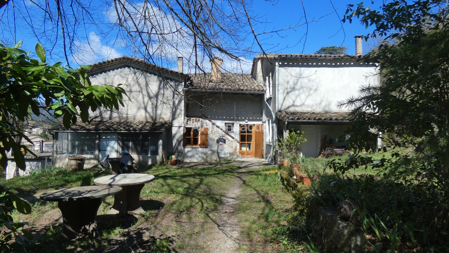 Maison de caractère à vendre  - 17 pièce(s) - 356m2 - Lasalle (30460)