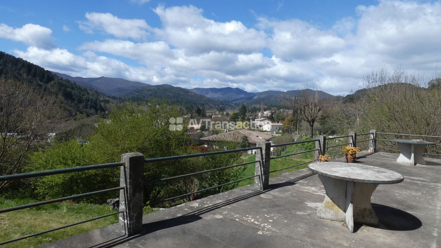 Maison de caractère à vendre  - 17 pièce(s) - 356m2 - Lasalle (30460)