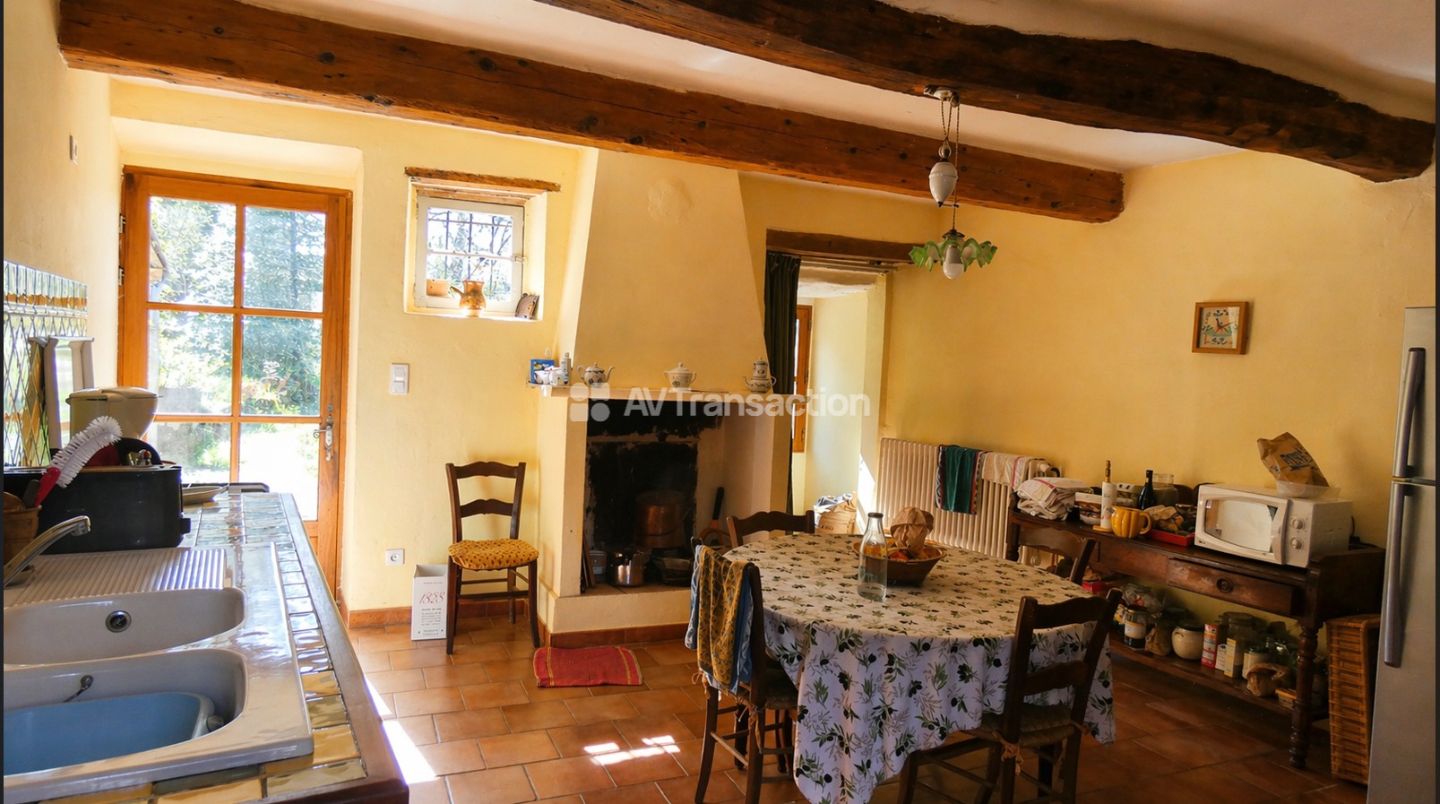 Propriété de charme sur environ 9 500 m²
