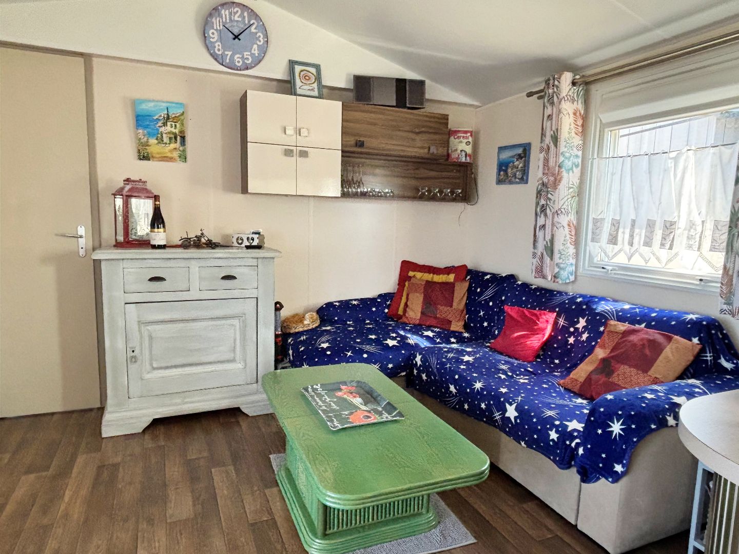 Mobil-home dans domaine ouvert à l'année