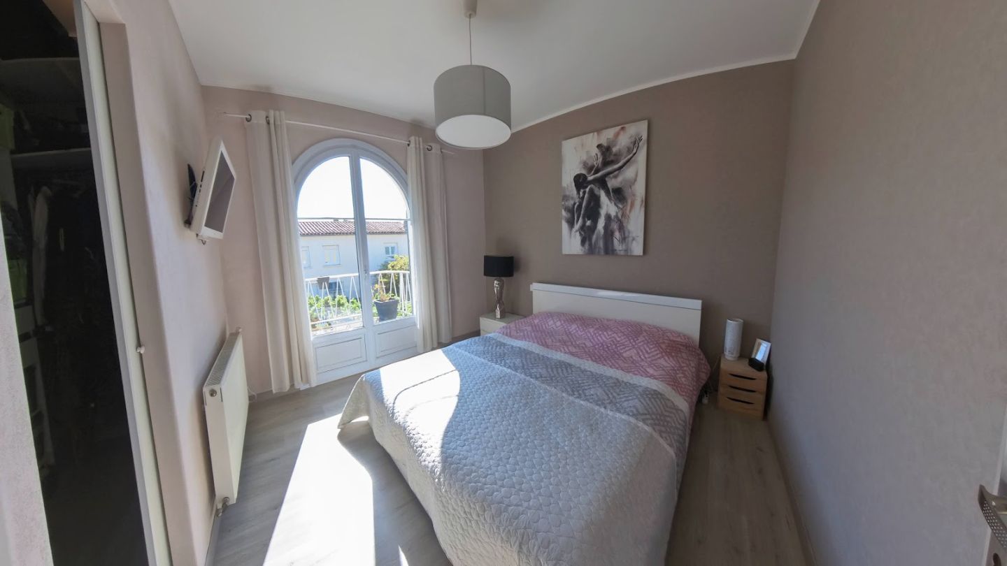 2 Maisons modernisées (174 m²) à Olonzac (34210 - Hérault)