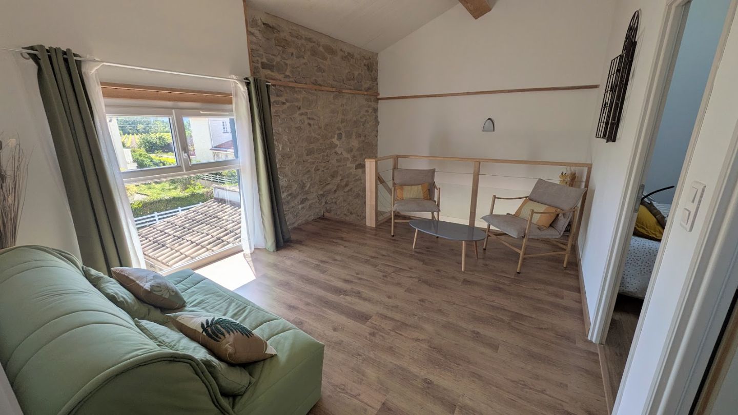 2 Maisons modernisées (174 m²) à Olonzac (34210 - Hérault)