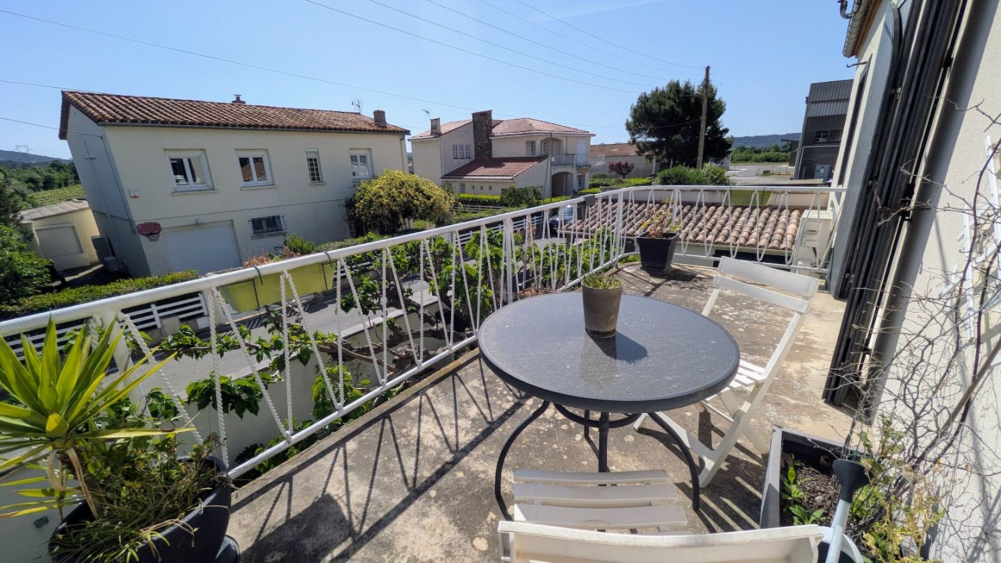 2 Maisons modernisées (174 m²) à Olonzac (34210 - Hérault)