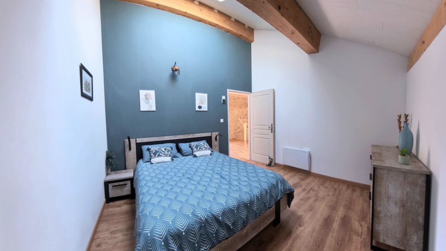 2 Maisons modernisées (174 m²) à Olonzac (34210 - Hérault)