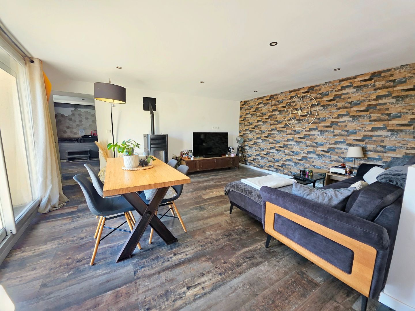 Longère Mazinghien rénovée : 74m² de combles aménageables