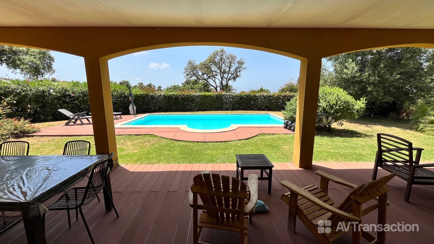 propriété avec T2 indépendant et piscine – Bastelicaccia