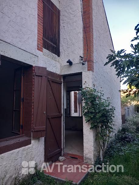 Maison T3 centre ville de BRIARE, plain-pied, jardin,