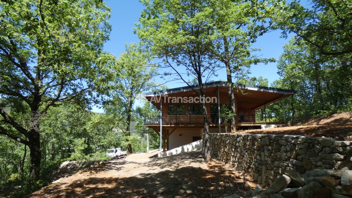 Maison à ossature bois à vendre  - 5 pièce(s) - 195.5m2 - Monoblet (30170)