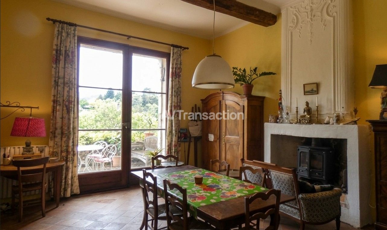 Maison de caractère à vendre  - 8 pièce(s) - 219m2 - Lasalle (30460)