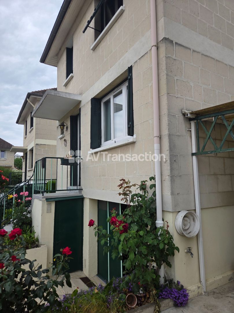 MAISON 4 PIECES 3 CHAMBRES JARDIN