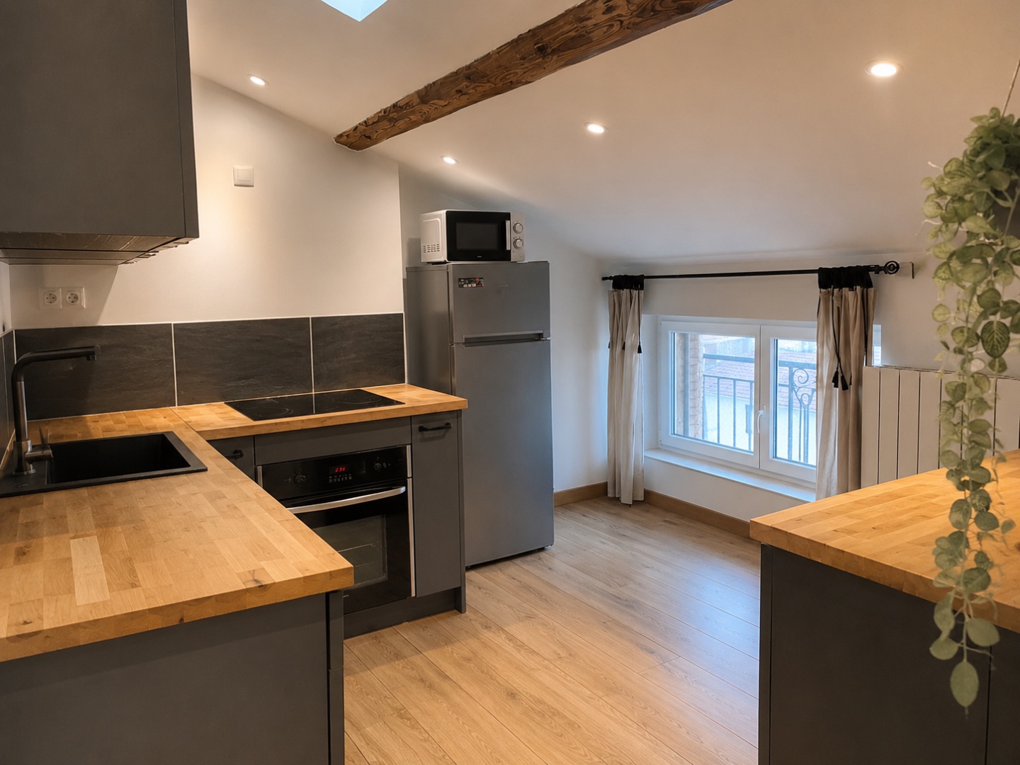 Appartement à vendre  - 67m2 - Cranves-sales (74380)