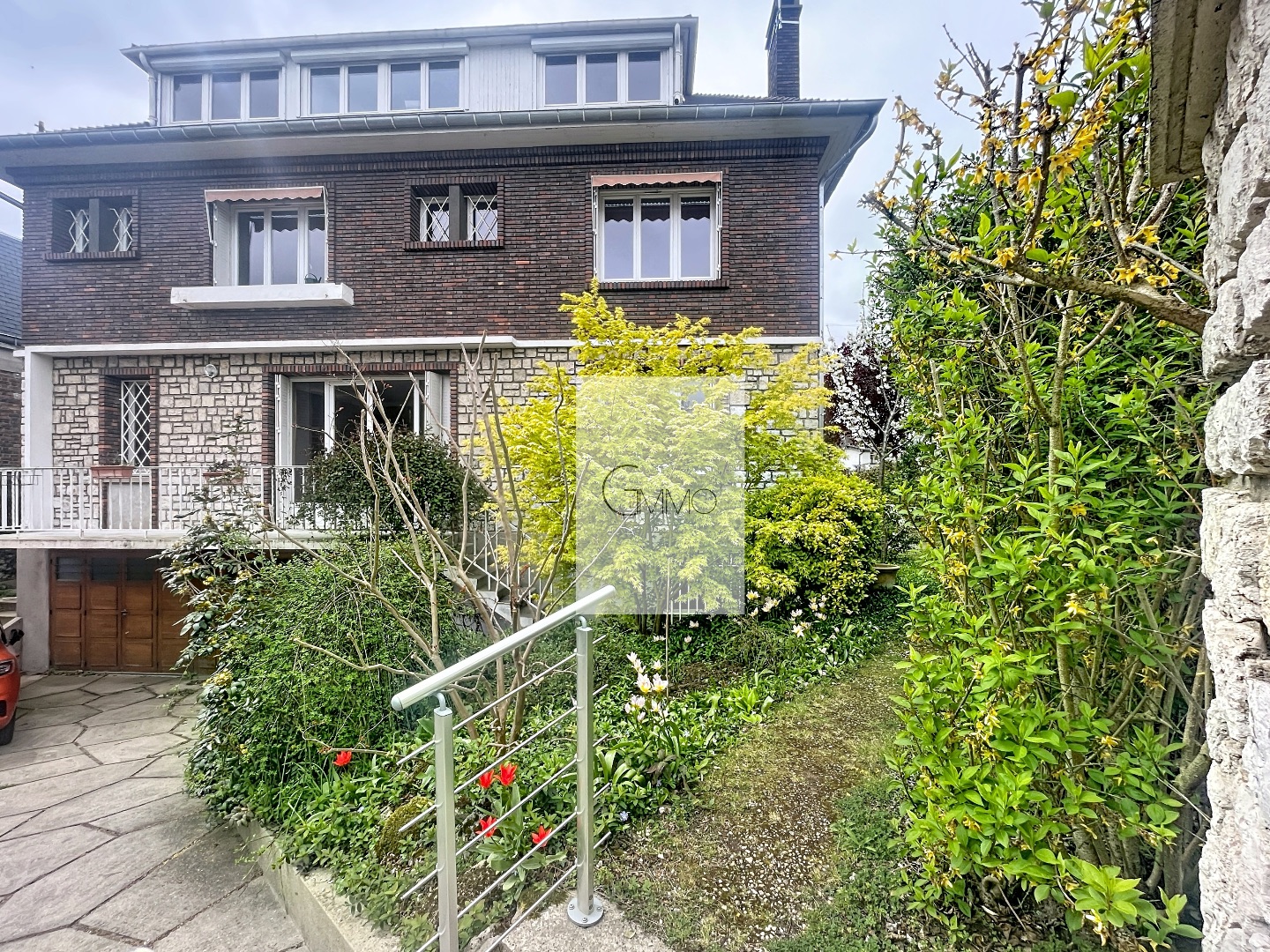 Joli appartement 5 pièces à Cachan dans une maison intimiste ! 
