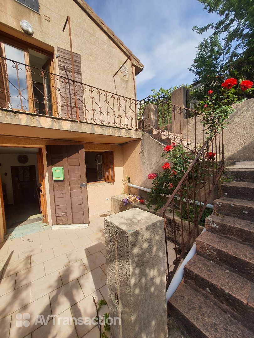Maison de village à vendre  - 7 pièce(s) - 127m2 - Evisa (20126)