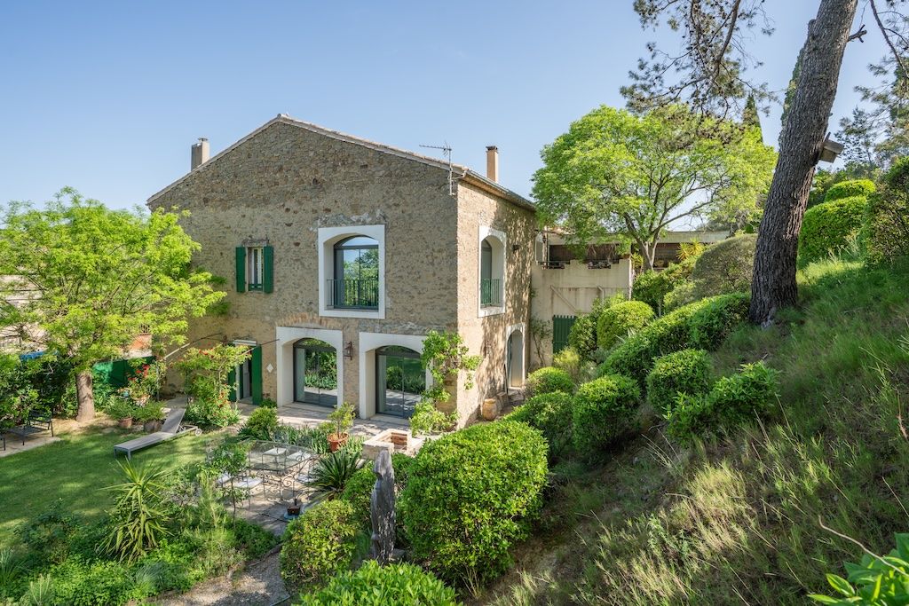 Maison à vendre  - 7 pièce(s) - 300m2 - Azillanet (34210)