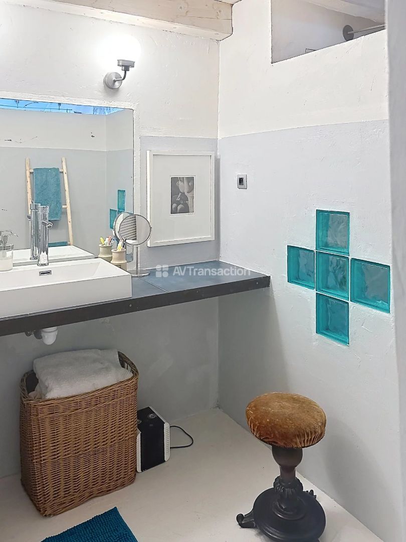 Loft d'artiste au coeur de Lorgues