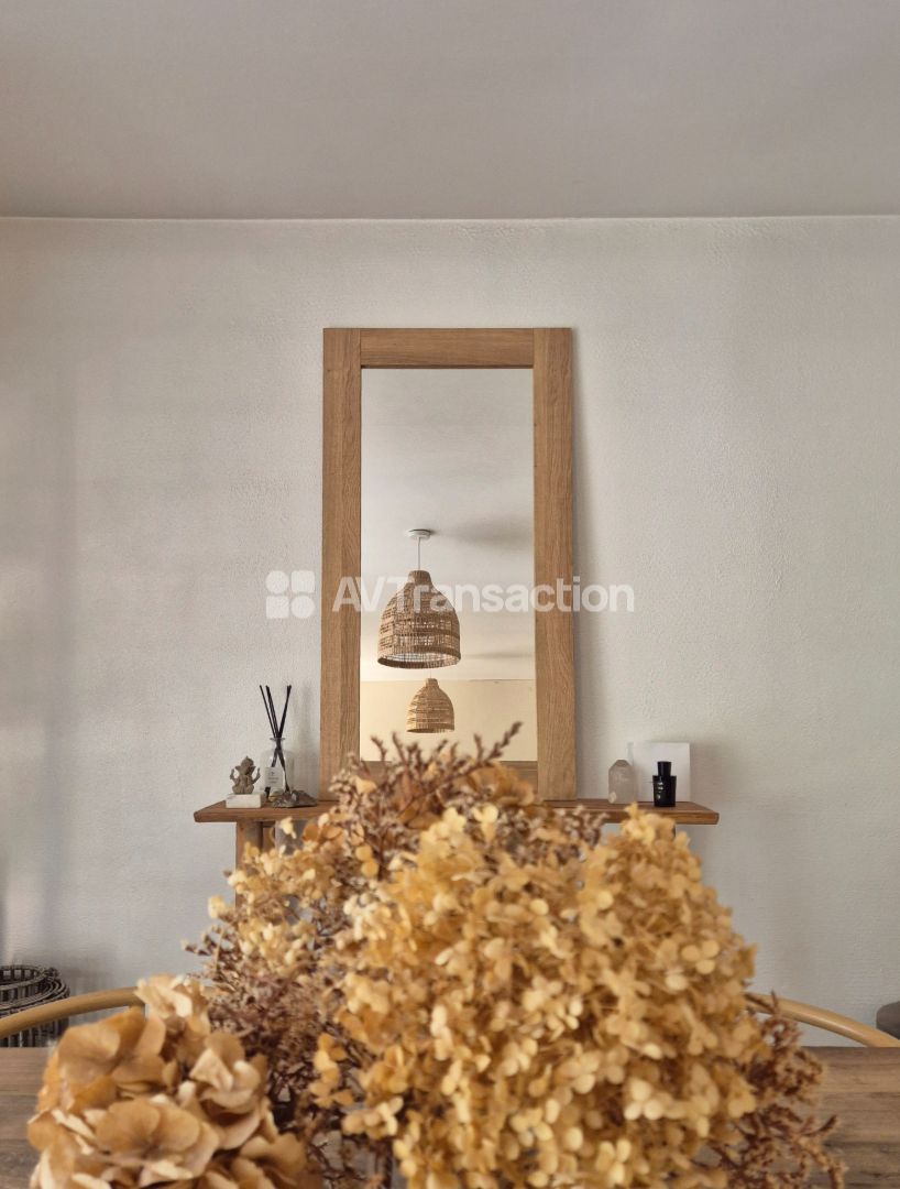 Maison dans un écrin de verdure