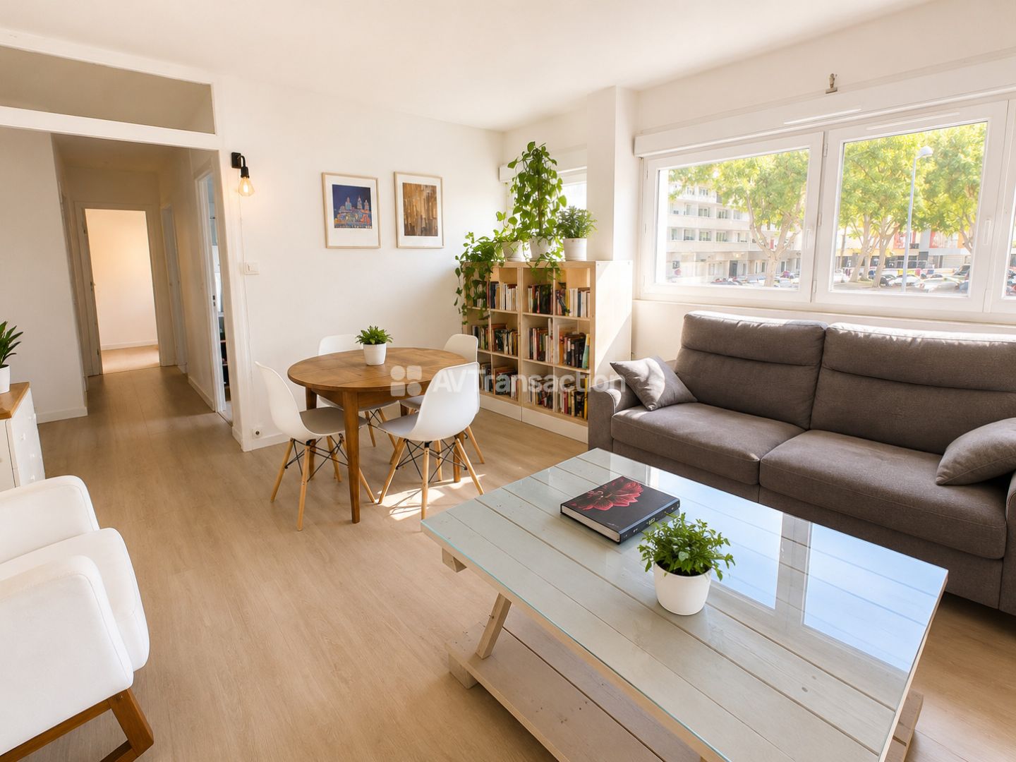 T2 41 m² avec parking et cave- Au cœur des GRATTE-CIEL / METRO A