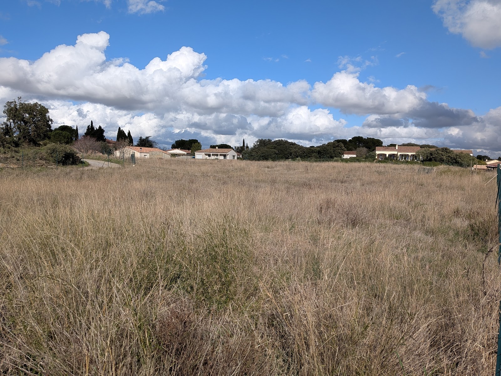 Terrain à bâtir 1320 m² avec vue panoramique plein sud.