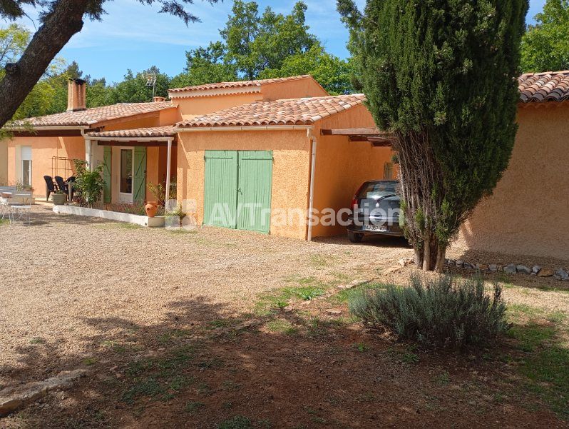 Maison à vendre  - 5 pièce(s) - 114m2 - Régusse (83630)