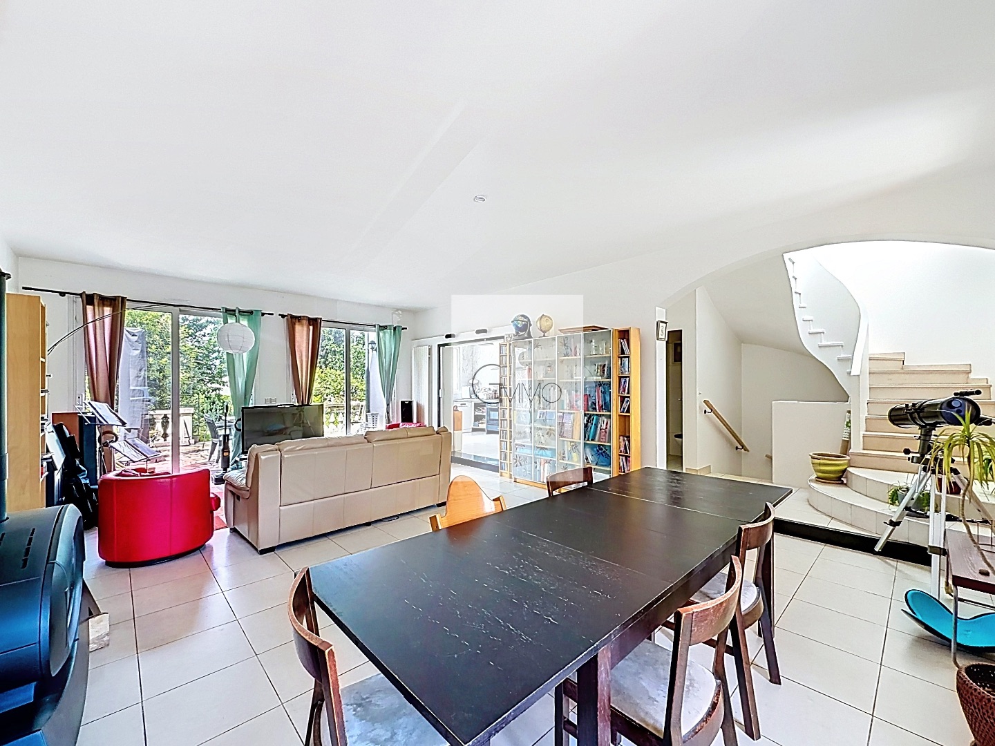 Maison d’architecte 157 m² avec jardin – Métro 14 à pied